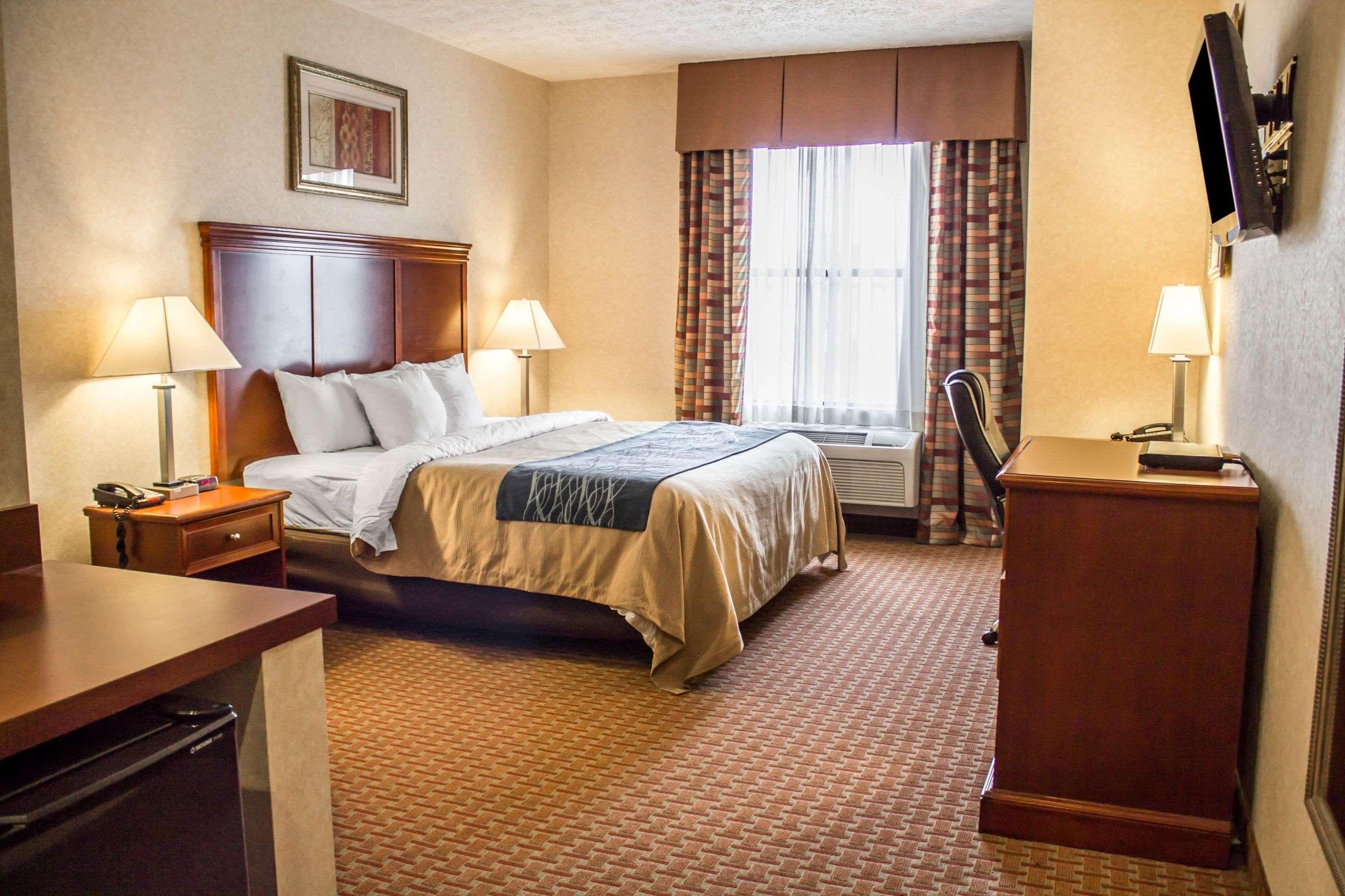 Comfort Inn & Suites Kent - University Area Luaran gambar
