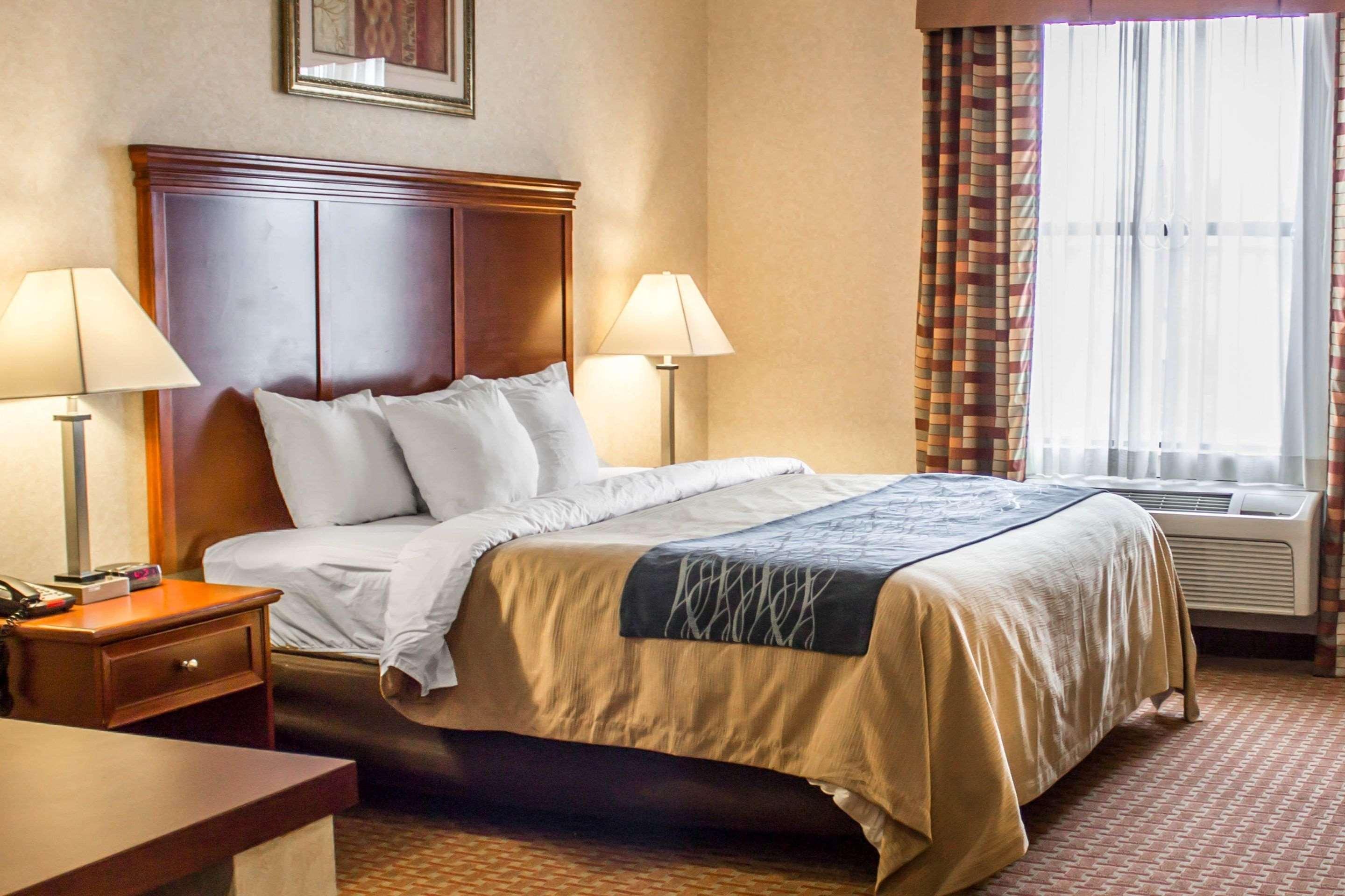 Comfort Inn & Suites Kent - University Area Luaran gambar